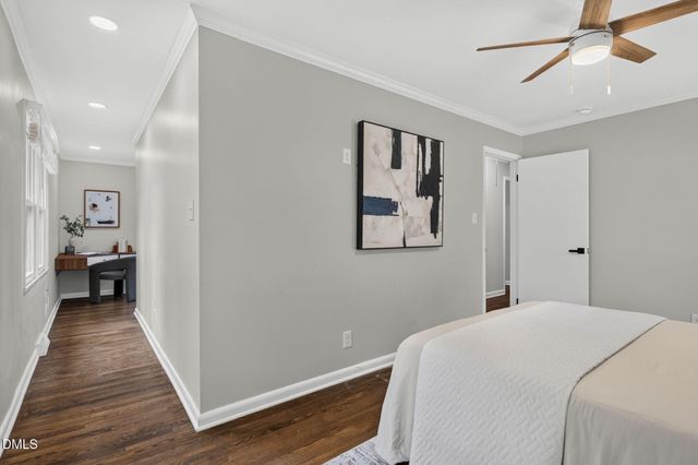 1300 Leclair Street, Chapel Hill, NC 27517