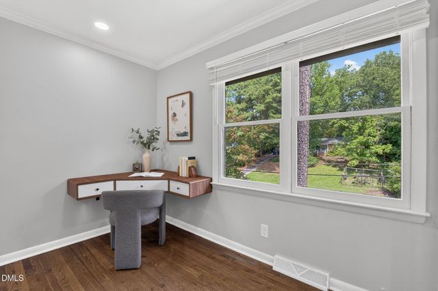 1300 Leclair Street, Chapel Hill, NC 27517