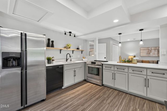 1300 Leclair Street, Chapel Hill, NC 27517