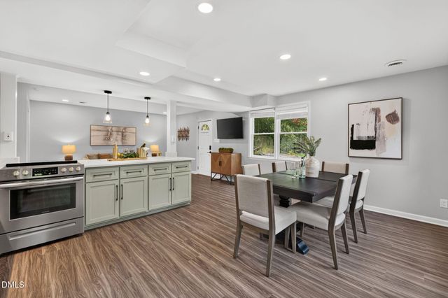 1300 Leclair Street, Chapel Hill, NC 27517