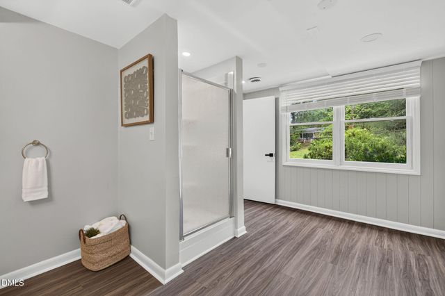 1300 Leclair Street, Chapel Hill, NC 27517