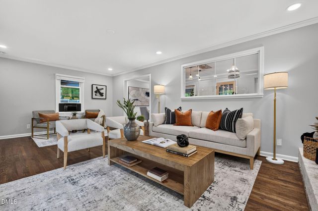 1300 Leclair Street, Chapel Hill, NC 27517