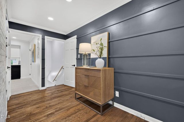 1300 Leclair Street, Chapel Hill, NC 27517