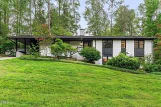 1300 Leclair Street, Chapel Hill, NC 27517