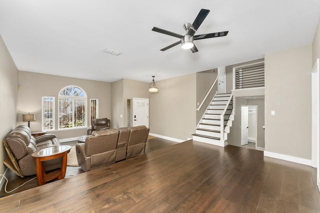 629 Hovey Way, Roseville, CA 95678