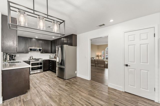 629 Hovey Way, Roseville, CA 95678