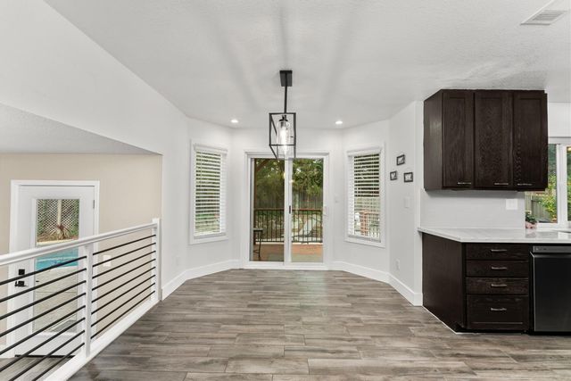 629 Hovey Way, Roseville, CA 95678