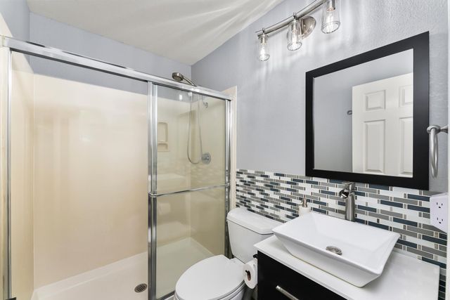 629 Hovey Way, Roseville, CA 95678