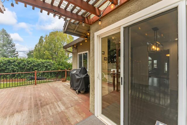 629 Hovey Way, Roseville, CA 95678