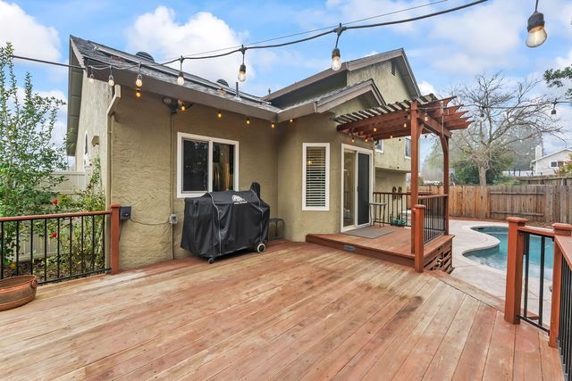 629 Hovey Way, Roseville, CA 95678