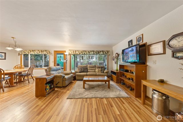 1511 S 12th Street, Mount Vernon, WA 98274