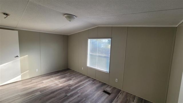 2500 Donnelly, Westlake, LA 70669