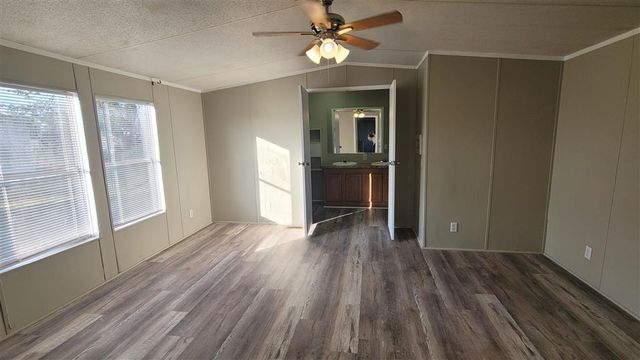 2500 Donnelly, Westlake, LA 70669