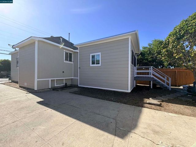 924 7Th St, Richmond, CA 94801