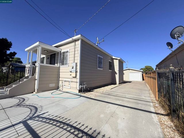 924 7Th St, Richmond, CA 94801