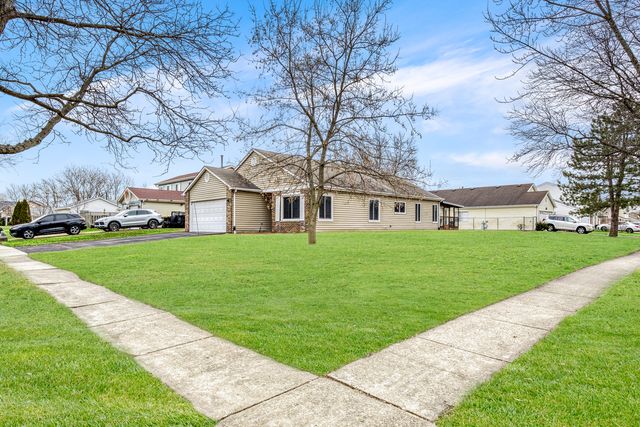 1975 Eastman Lane, Hanover Park, IL 60133