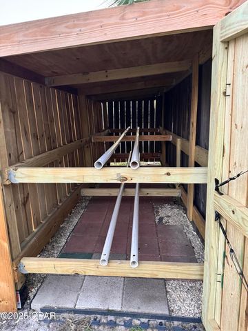 6427 Oakshore Drive, Panama City, FL 32404