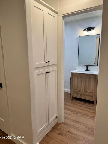 6427 Oakshore Drive, Panama City, FL 32404