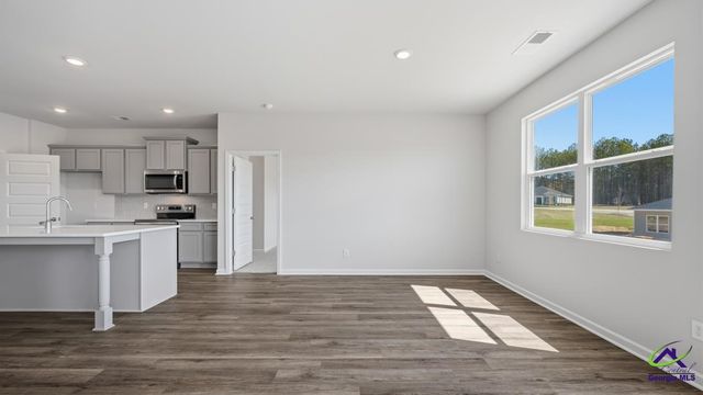 1110 Adirondac Way, Bonaire, GA 31005