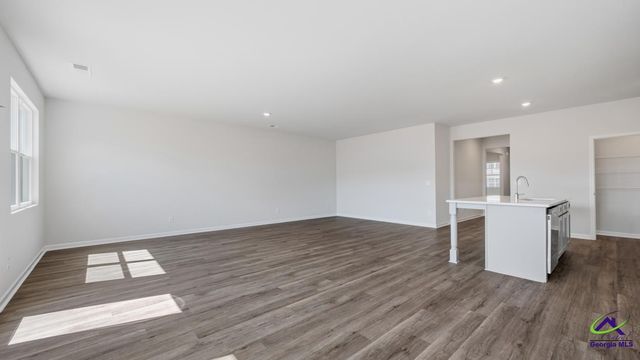1110 Adirondac Way, Bonaire, GA 31005