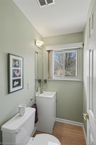 4520 Stoney Acres Lane, Highland Charter Township, MI 48357