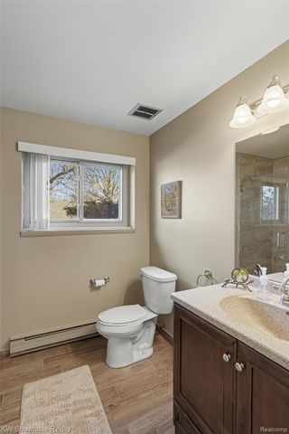 4520 Stoney Acres Lane, Highland Charter Township, MI 48357