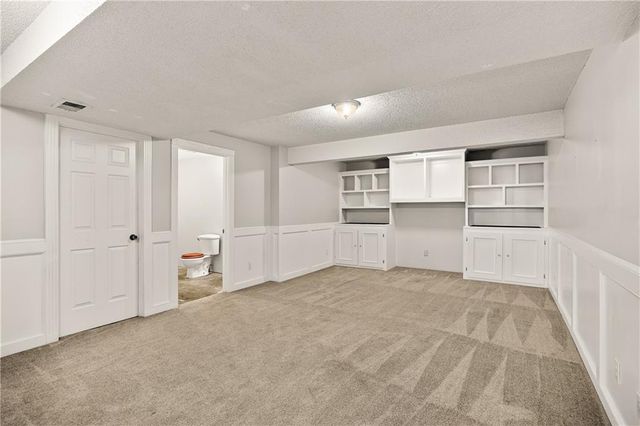 11013 N McGee Street, Kansas City, MO 64155