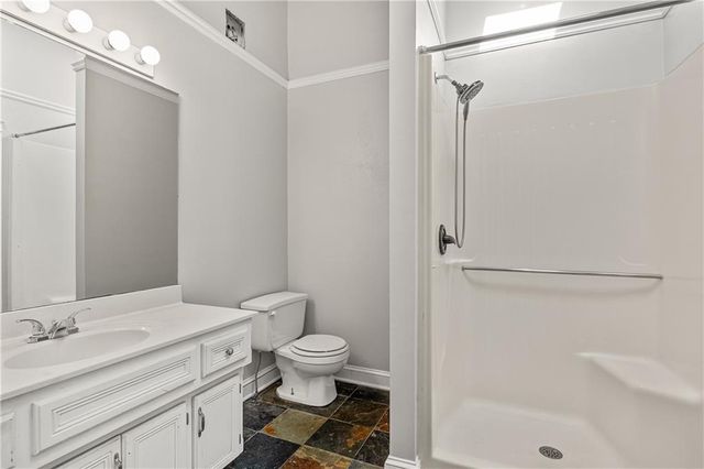 11013 N McGee Street, Kansas City, MO 64155