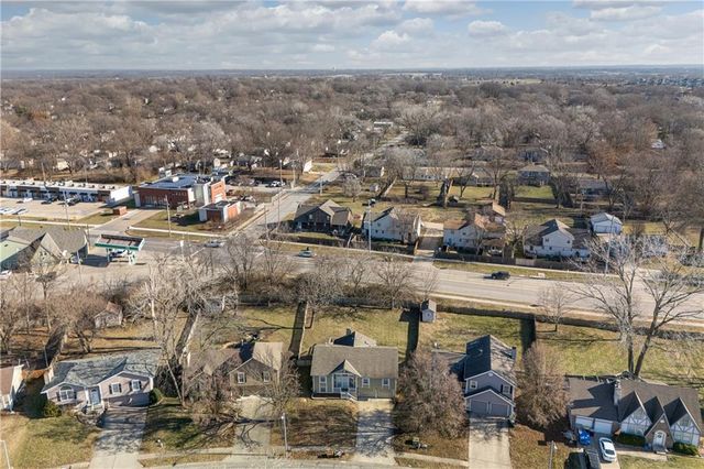 11013 N McGee Street, Kansas City, MO 64155