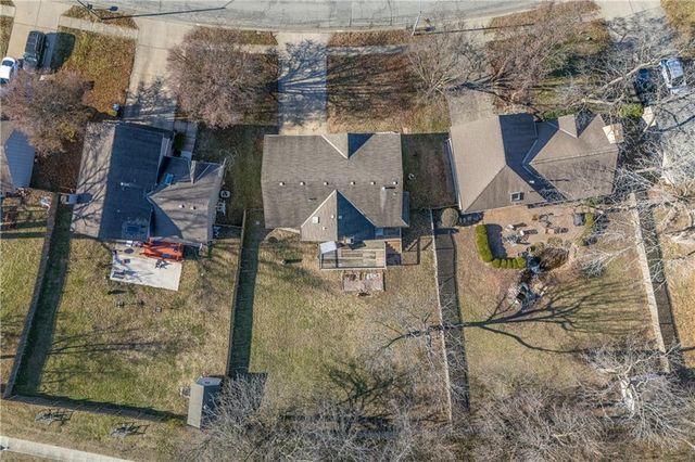 11013 N McGee Street, Kansas City, MO 64155