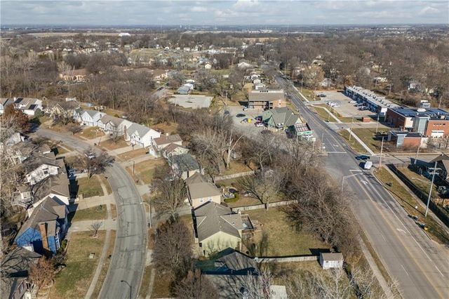 11013 N McGee Street, Kansas City, MO 64155