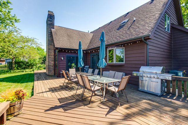317 Mainsail Drive, Third Lake, IL 60030