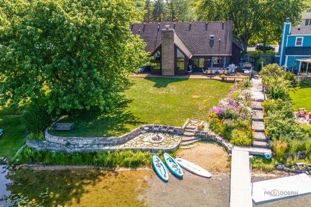 317 Mainsail Drive, Third Lake, IL 60030