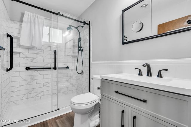 1 N Dakota Avenue, Whiting, NJ 08759