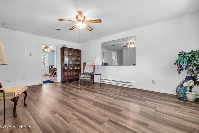 1 N Dakota Avenue, Whiting, NJ 08759