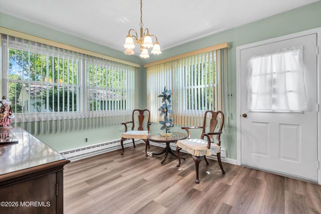 1 N Dakota Avenue, Whiting, NJ 08759