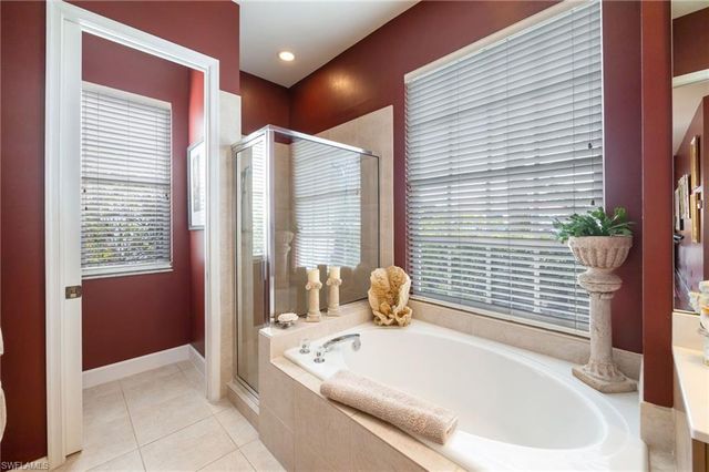 6347 Old Mahogany CT, Naples, FL 34109