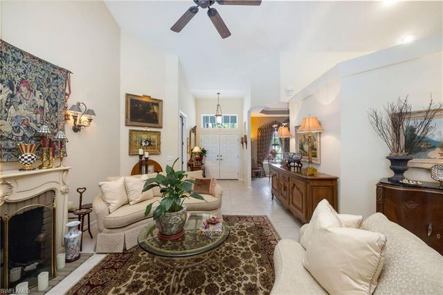 6347 Old Mahogany CT, Naples, FL 34109