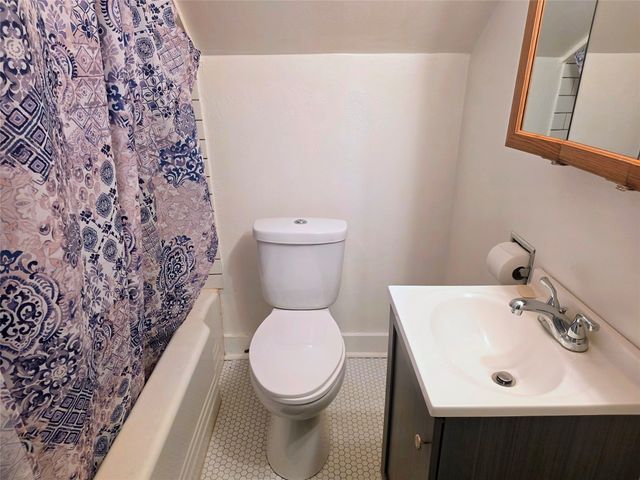 1134 39th Street, Des Moines, IA 50311