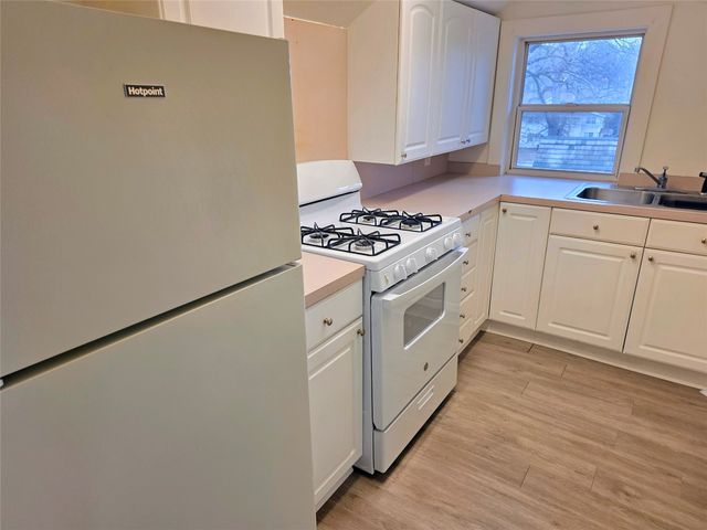 1134 39th Street, Des Moines, IA 50311