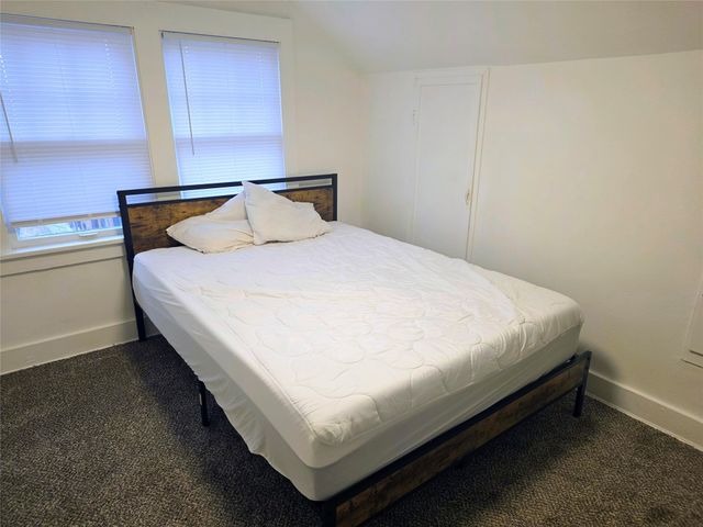 1134 39th Street, Des Moines, IA 50311