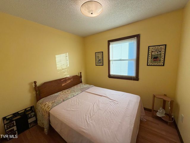 425 Buttermilk Road, Gray, TN 37615