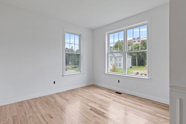 6 Abby Road, Grafton, MA 01536