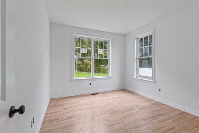 6 Abby Road, Grafton, MA 01536