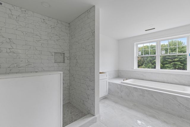 6 Abby Road, Grafton, MA 01536