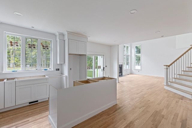 6 Abby Road, Grafton, MA 01536