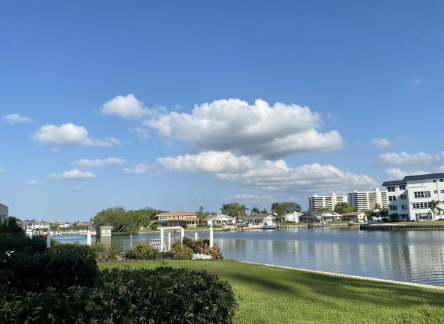 6025 SHORE BOULEVARD S 110, Gulfport, FL 33707