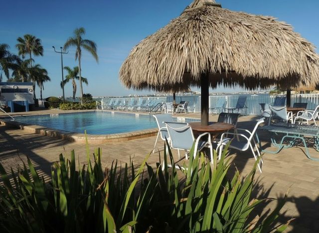 6025 SHORE BOULEVARD S 110, Gulfport, FL 33707