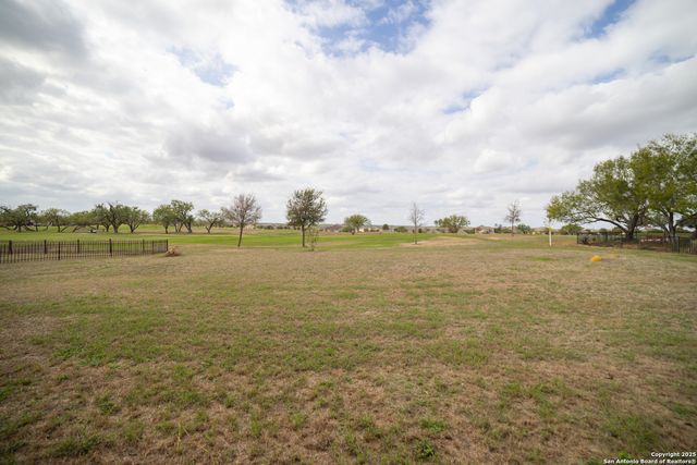 12219 Course View, San Antonio, TX 78221