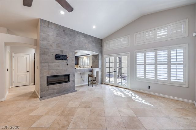 1609 Vespertina Court, Las Vegas, NV 89128